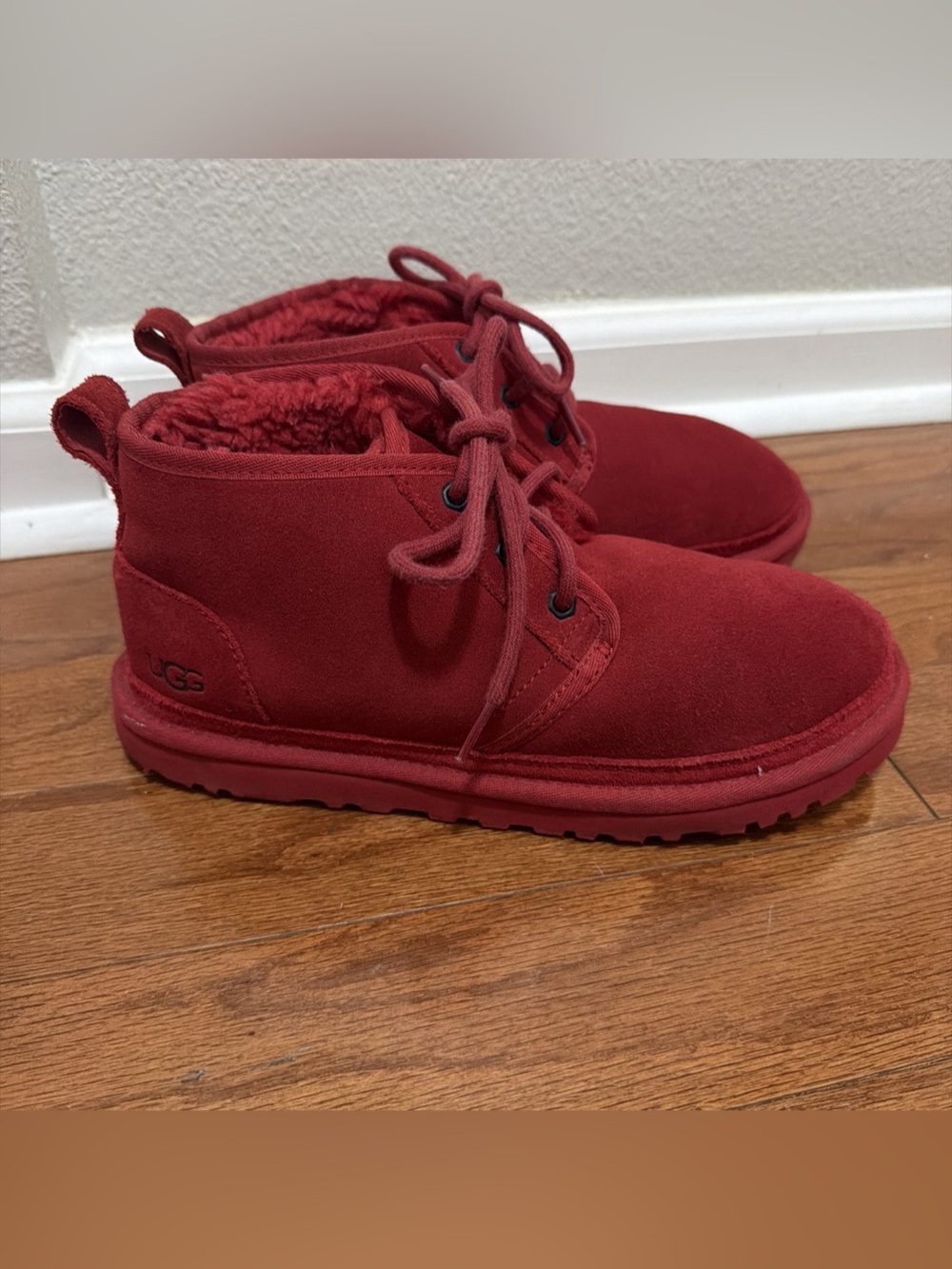 UGG Neumel Boot Samba Red Ankle Boots US 7
